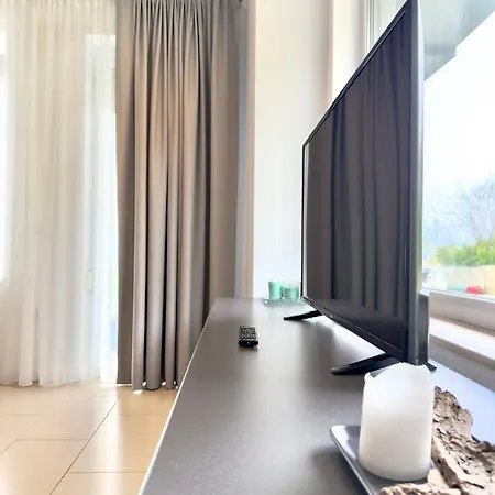 公寓 Aqua Vista Le Reve La Mare - Parcare Privata - Langa Nordis - Prima Linie *